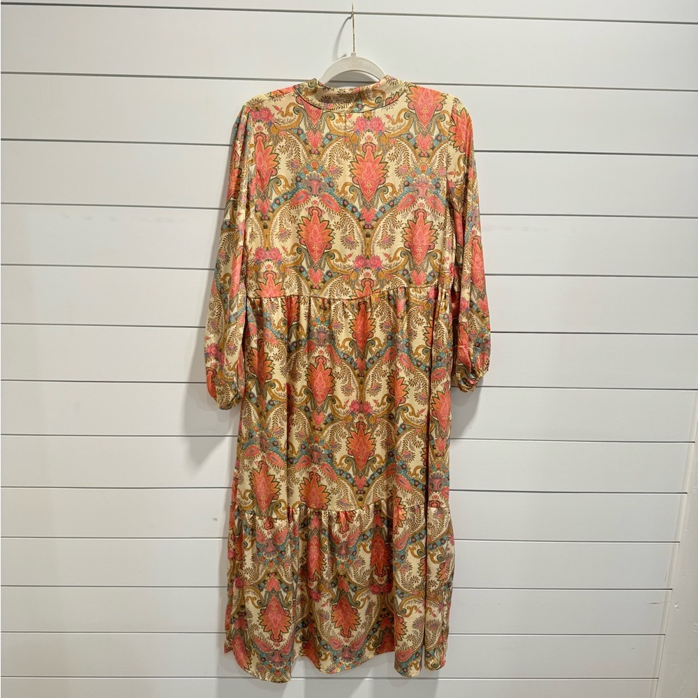 Vibrant Paisley Long Sleeve Dress - Picture 4 of 4